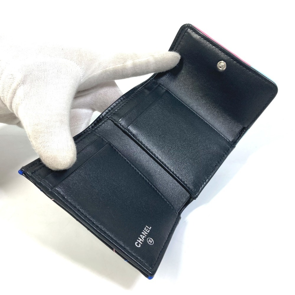 CHANEL Black Wallet - Picture 7 of 15